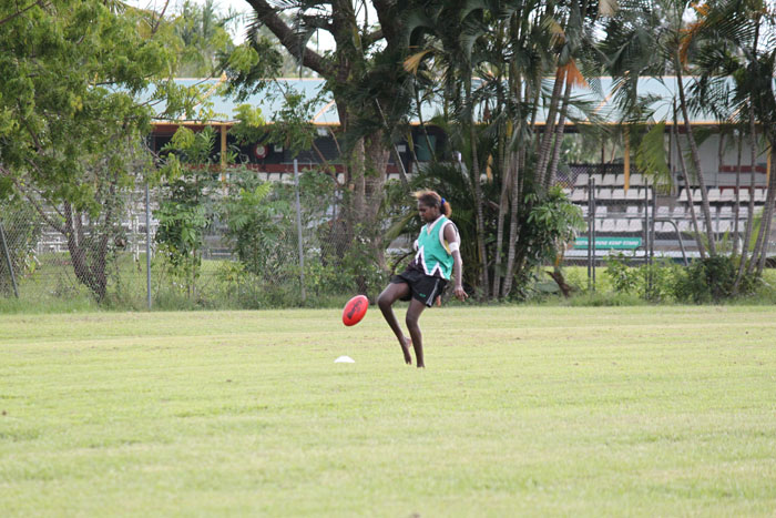 GIRLS FOOTBALL KOR V ST JOHNS 052