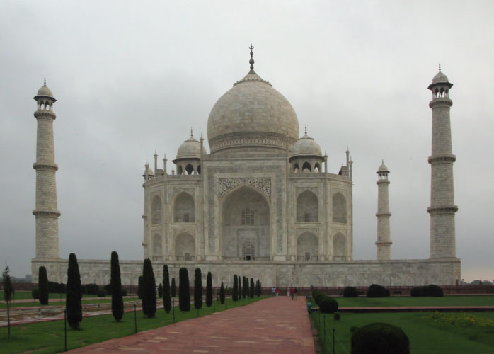 phillipa Hunt_India_2008_57