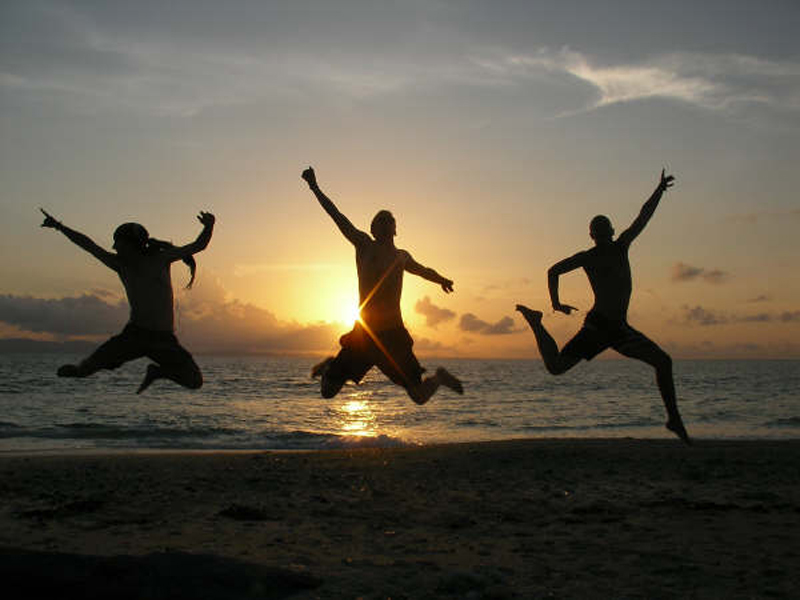 Gap Year Canada - Volunteer abroad, make new friends!