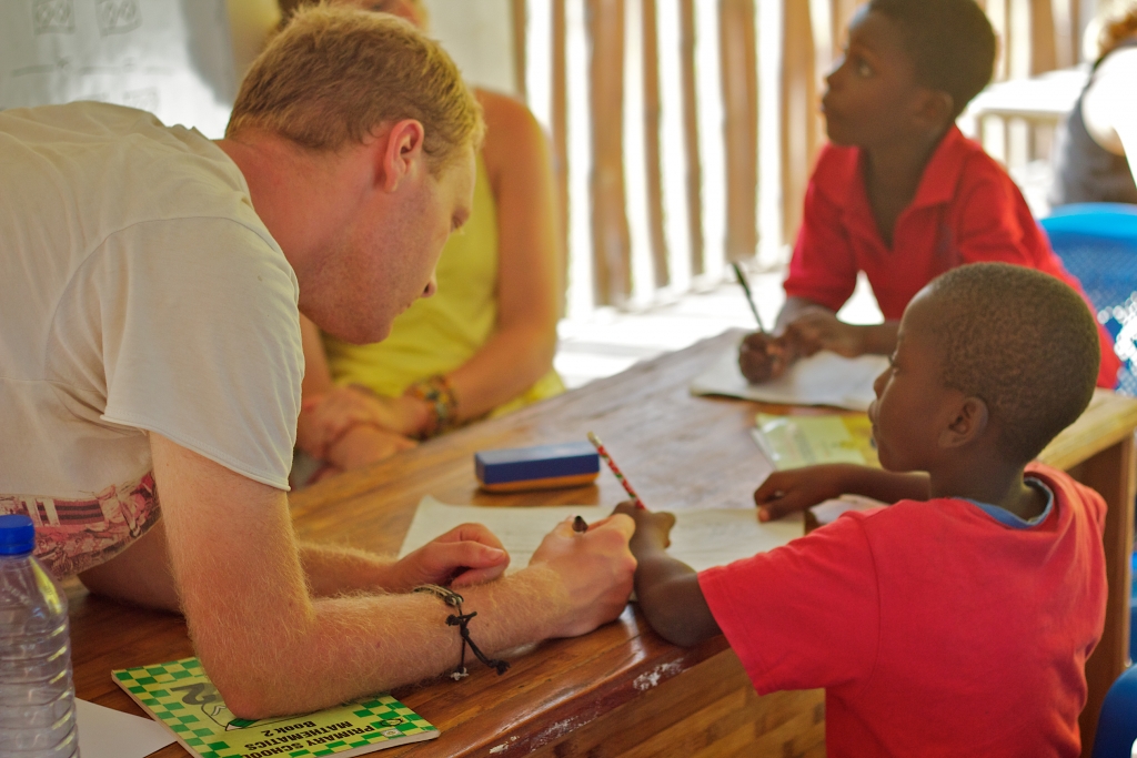 Volunteers Needed In Ghana