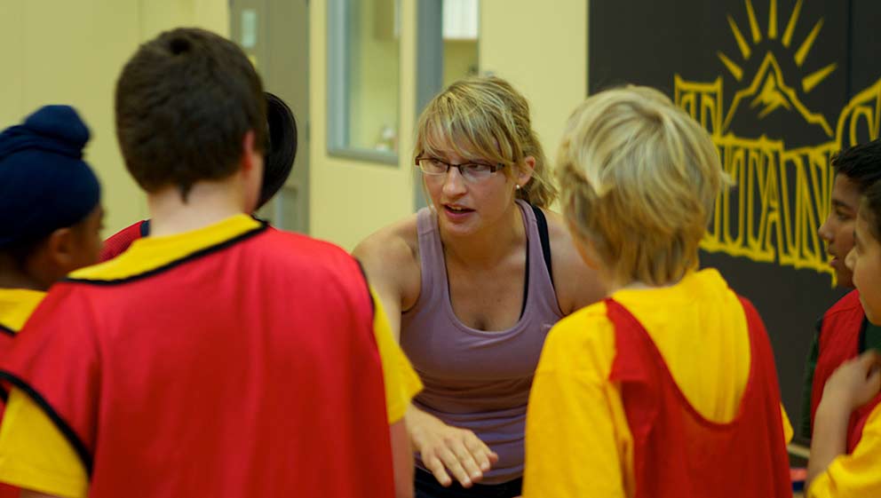 gap year new zealand - school assistant